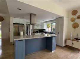 Portillo Villa Loft 7BR, Villa in El Lim&oacute;n