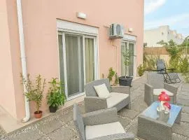 The 50 50 Deluxe Apartments