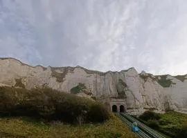 L'échappée Belle face aux Falaises