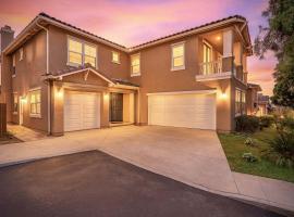 Allura Del Mar Heights Pet-Friendly 5BR Retreat: Del Mar şehrinde bir otel