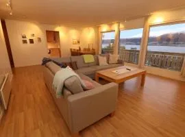 Beautiful view, good location, 2 beds, 1 bedroom