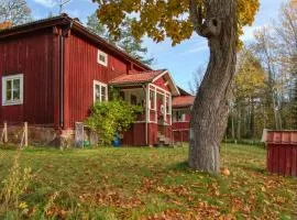 Pet Friendly Home In Kopparberg With Lake View