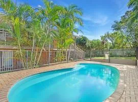 Beachside Bliss Spacious Forster Getaway
