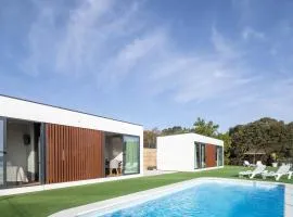 Bungalow 1 con piscina en la playa