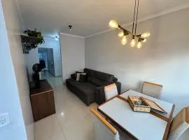 Apto próx Hospital Regional até 6 pessoas com garagem e wifi