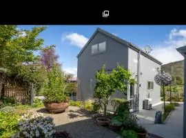 Miners Lane Guest House