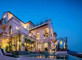 蜜悦·大理夏禾Villa海景度假美宿,位于Dali AirportDali Fengyi Airport - DLU附近的酒店