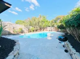 Modern & Cozy house with pool