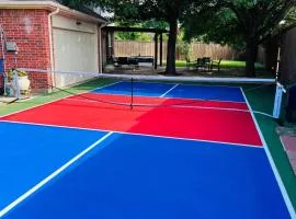 Pickleball , Pool , Bkyd Oasis , Centrally Located
