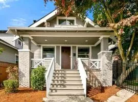Sunny 3BR Home Near UW & Children Hospital Gym