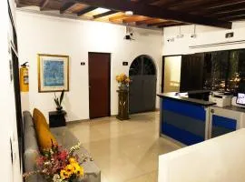 Hotel Palma De Sevilla Medellin