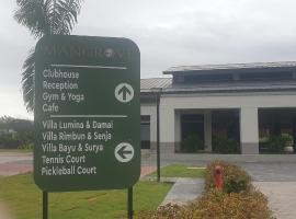 The Mangrove at Carey Circles, hotel em Banting
