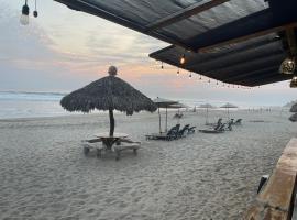 Casa Maria Bonita, hotel en Troncones