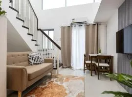 Charming Modern 1 BR Loft