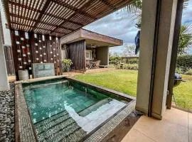 Royal Park Resort & Villas