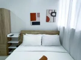 Refreshing Studio Escape with Home Comforts