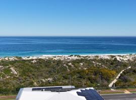 Beach House Perth, hotel v destinaci Perth