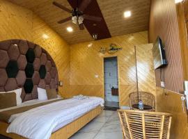 Msk Hotel & Restaurant、JāmbにあるDehradun Airport - DEDの周辺ホテル