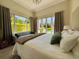Bergzicht Villa, hotel in Swellendam