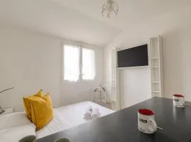 Studio tranquillité-Parking-Proche de la Doua