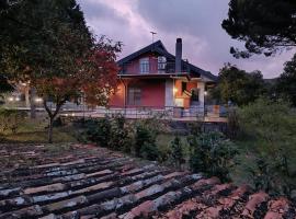 Villa Luxury Etna House, ξενοδοχείο σε Pedara