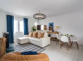 Beach And Mountain Apartment