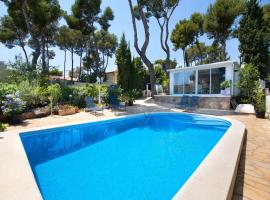 Ethel, hotel in Castelldefels