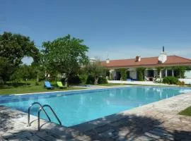 Shared Quinta with Pool and Olive Grove Views