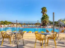 Mobilhome 530 - 8 personnes