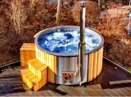 ARBANASHKI STYLE-Panoramic View with JACUZZI, Summer-Winter terrace, KIDS Area