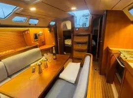 Sailboat 39ft Sleep 6 in Heart of City Centre in Fredrikstad