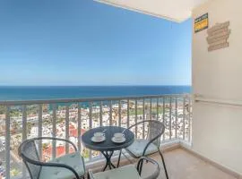 Amazing view over the ocean Y