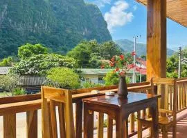 Nong Khiaw IVY Mountain View