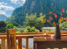 Nong Khiaw IVY Mountain View, hotel in Nongkhiaw