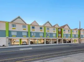 The Waves Hotel, an Ascend Collection Hotel