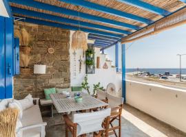 Waterfront Masterpiece, hotel in Tinos Town