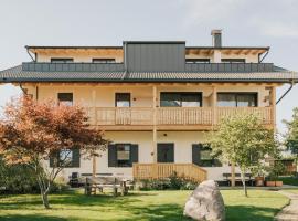 Apartments Schlernheim، فيلا في Fie allo Sciliar