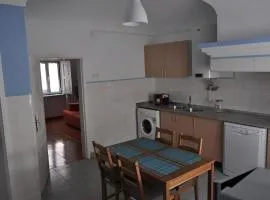 Casa do Mestre By Gt House