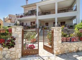 Lakis Superior Apartment