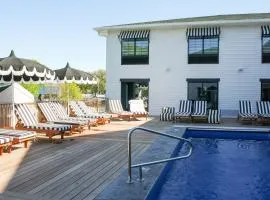 The Inn Hotel Lake Okoboji, an Ascend Collection Hotel