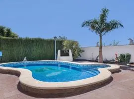 Casas con piscina compartidas Garaje y Wi-Fi