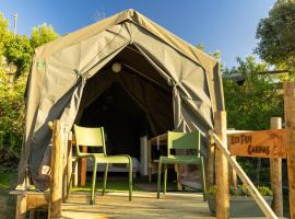 Safari Glamping Portugal Lion, hotel v mestu Ventosa