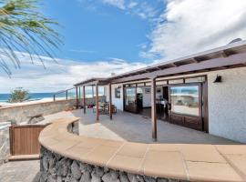 Villalmar, hotel em Famara