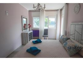 Vivienda Rural Casa del Medico – hotel w mieście Castejón de Valdejasa