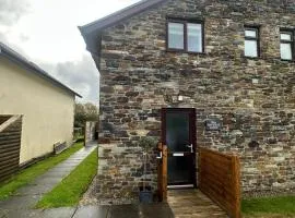 Wave Side Lodge 106B- Retallack Resort & Spa