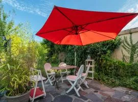 Studio dans maison proche gare