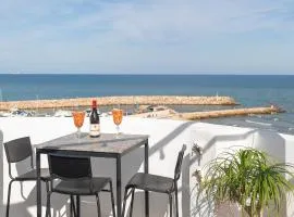 Seaview Apartment N12