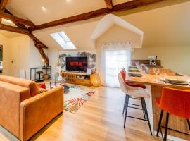 Le Céleste - Parking Privatif - Terrasse - Netflix, hotel en Ballan-Miré