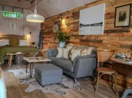 Host & Stay - Tin Bath