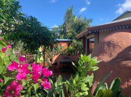 Cazadodo, hotel in Étang-Salé